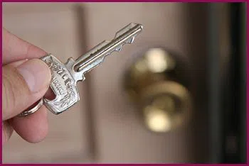 Roebling NJ Locksmith Store Roebling, NJ 609-414-7341 - 14-unlock-door